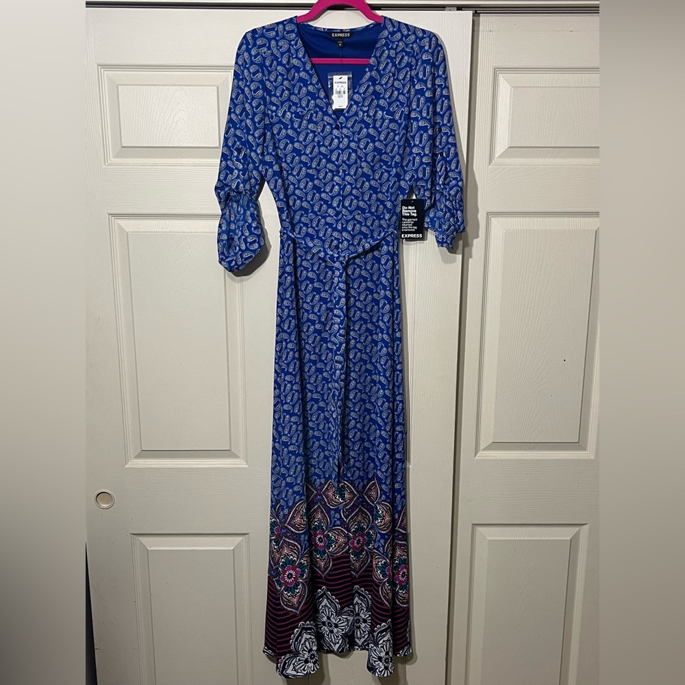 Express Long-Sleeve Blue Print Maxi Dress.  Size-XS.  New with Tags.